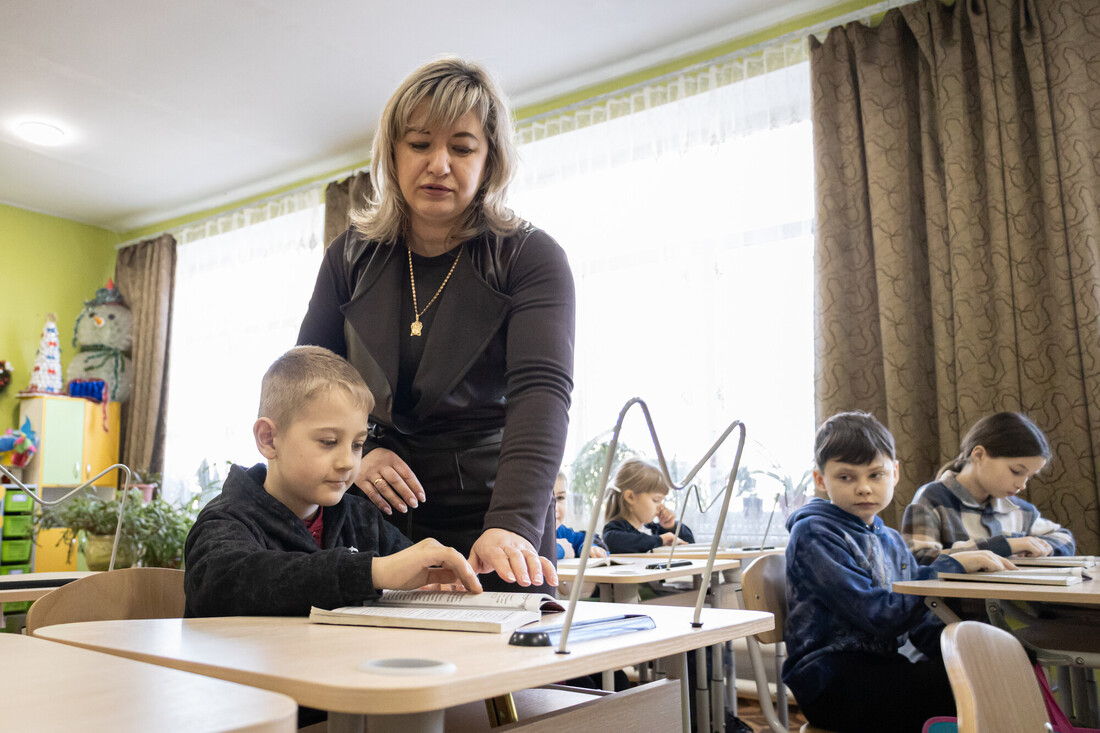 Sauberes 
Trinkwasser 
für Schulkinder